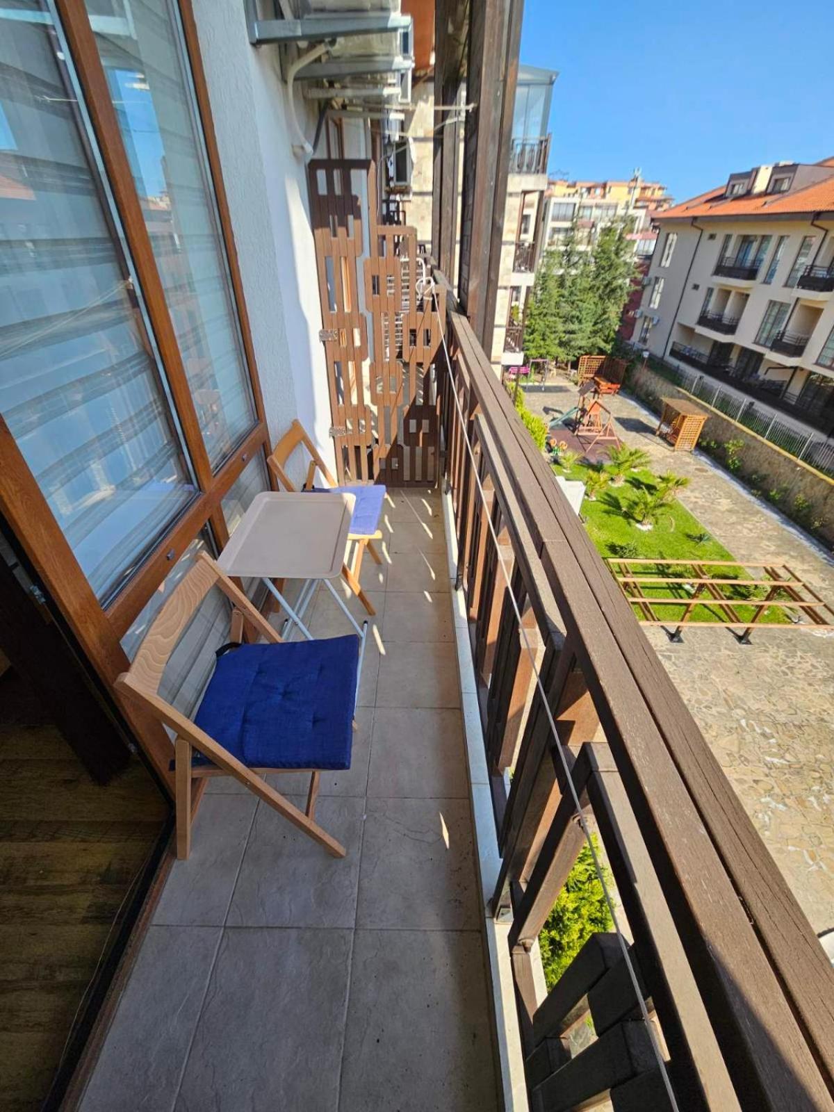 Ferienwohnung Апатаменти За Гости Sunshine И Glory Sweti Wlas Exterior foto